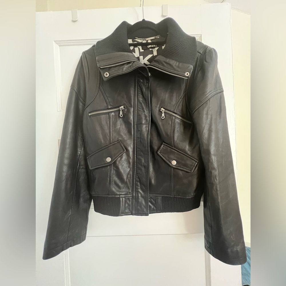 DKNY leather bomber size M - Picture 5 of 5
